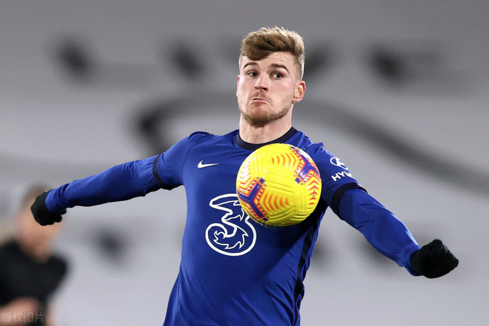 关于法甲赛程吃紧；切尔西训练课后单刀错失；媒体盛赞；临场指挥获称赞的信息