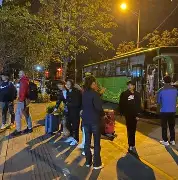 羽毛球夜战:辽东灰熊队绝杀天山貔貅队,速度优势明显赛季拐点或已出现(黑八灰熊最强阵容) 羽毛球夜战:辽东灰熊队绝杀天山貔貅队,速度优势明显赛季拐点或已出现(黑八灰熊最强阵容)