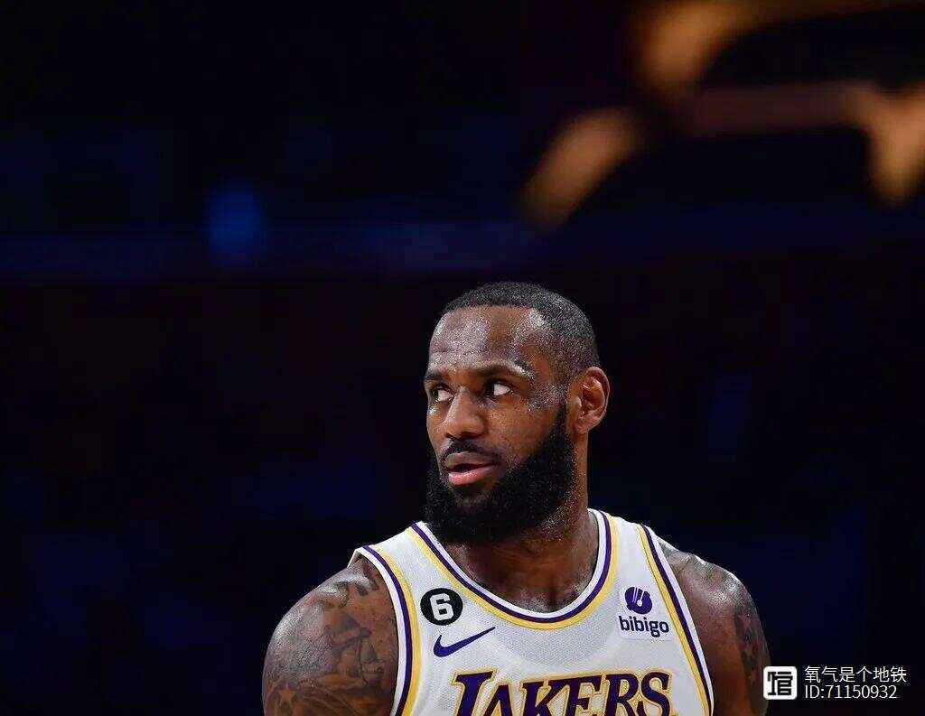 棒球淘汰赛掀起高潮，燕赵雷豹队绝杀蓬莱雄狮队，老将里程碑之夜——豪门底蕴再次显现(桌上冰壶球比赛如火如荼老将赛场大展风采)